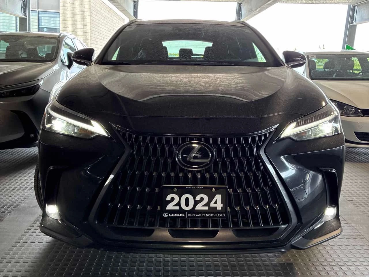 Lexus NX 350 | ОБДУХВАНЕ | DISTRONIC | ЧЕРВЕН САЛОН | , снимка 6 - Автомобили и джипове - 54616371