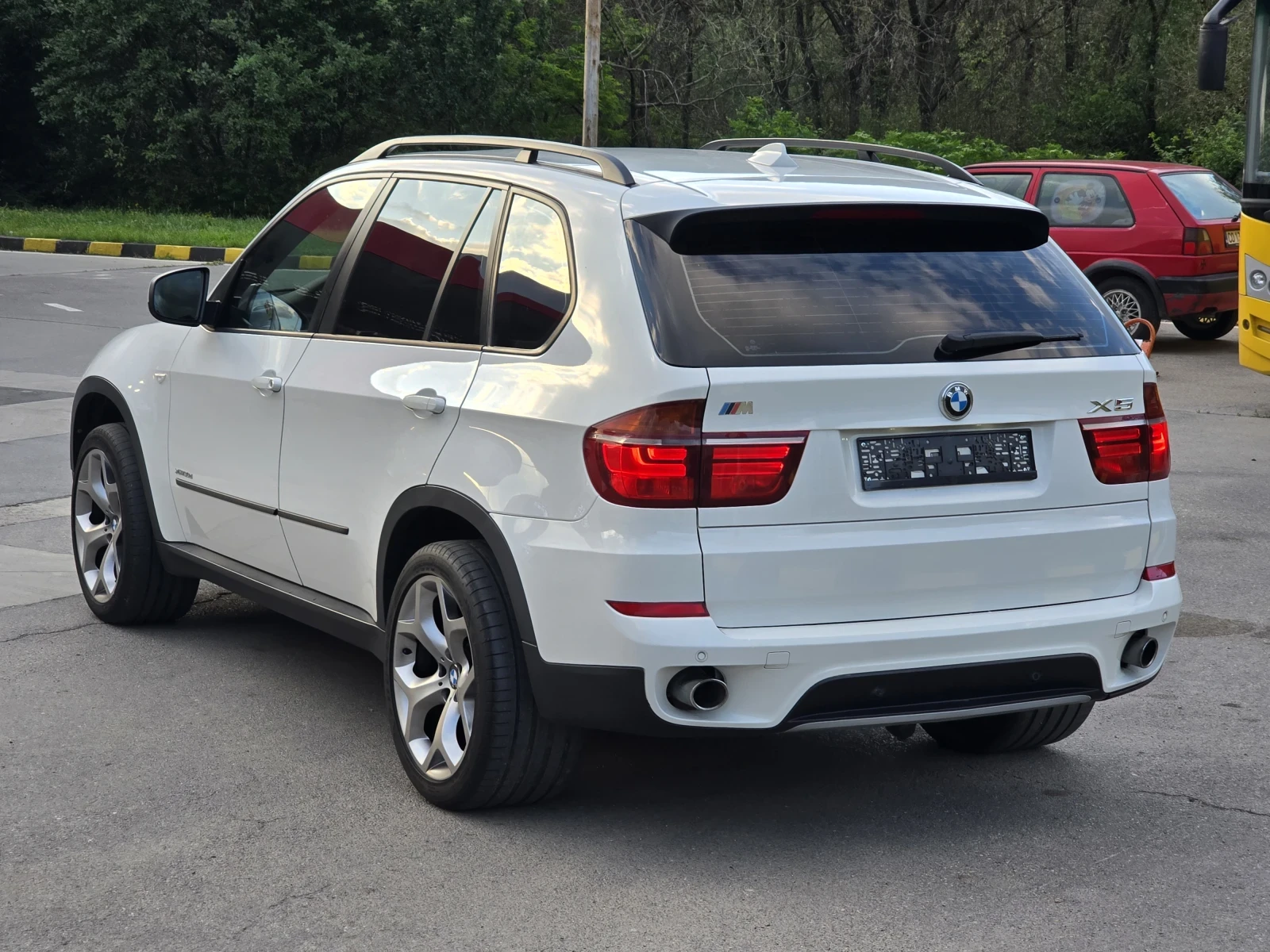BMW X5 Топ състояние лизинг Само срещу първоначална вноск, снимка 7 - Автомобили и джипове - 54813119