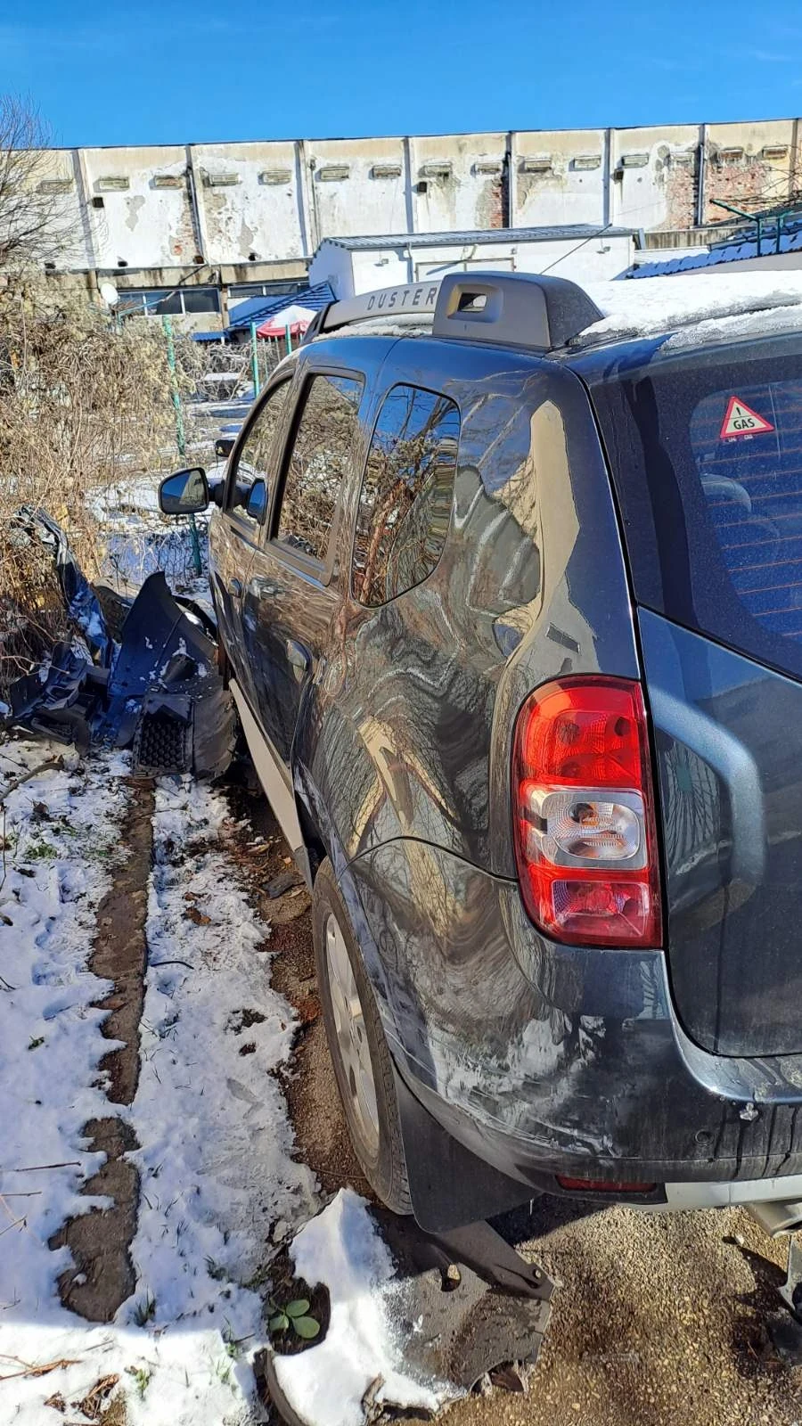 Dacia Duster 1600i Nisan, снимка 5 - Автомобили и джипове - 54868878