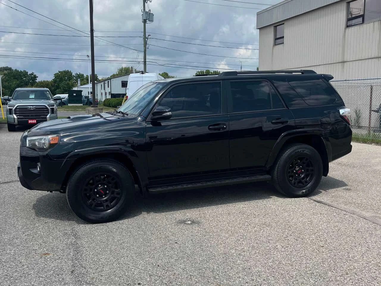 Toyota 4runner * SR5 * АВТОКРЕДИТ БЕЗ ПЪРВОНАЧАЛНА ВНОСКА* , снимка 2 - Автомобили и джипове - 55587154