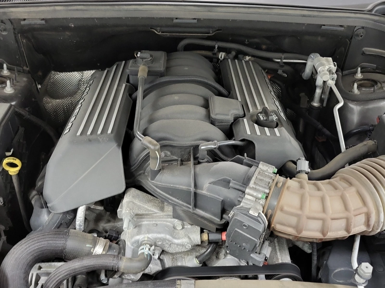 Jeep Grand cherokee * SRT * АВТОКРЕДИТ БЕЗ ПЪРВОНАЧАЛНА ВНОСКА* , снимка 16 - Автомобили и джипове - 56093886
