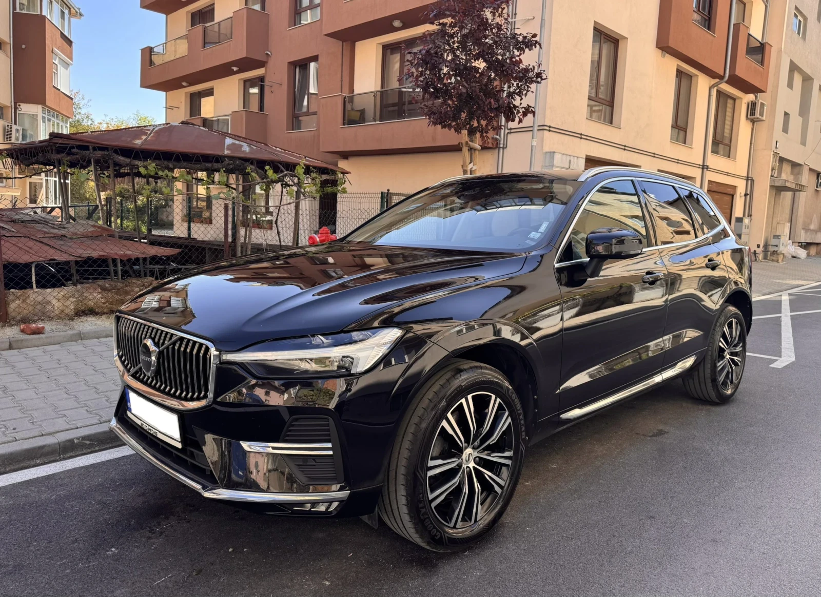 Volvo XC60 Inscription* 2.0D Hybrid* Гаранционен