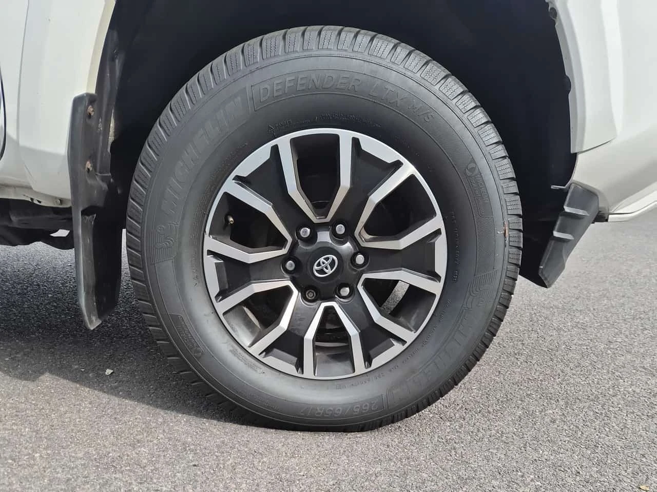 Toyota Tacoma 3.5 V6 * 4x4 Double Cab Auto * CARFAX *  | Mobile.bg � ����������� 6