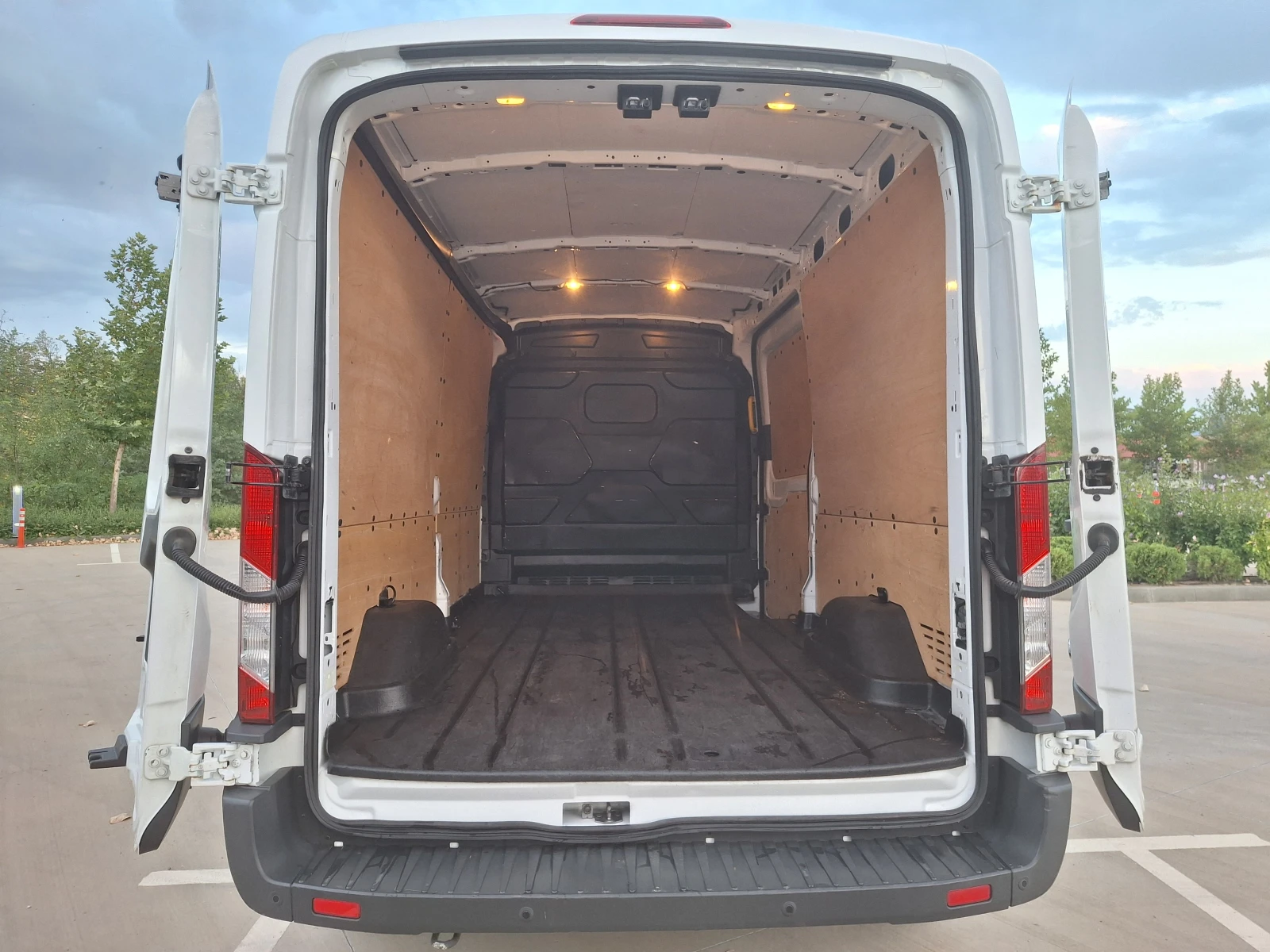 Ford Transit  4x4 Блокаж Отличен - изображение 7