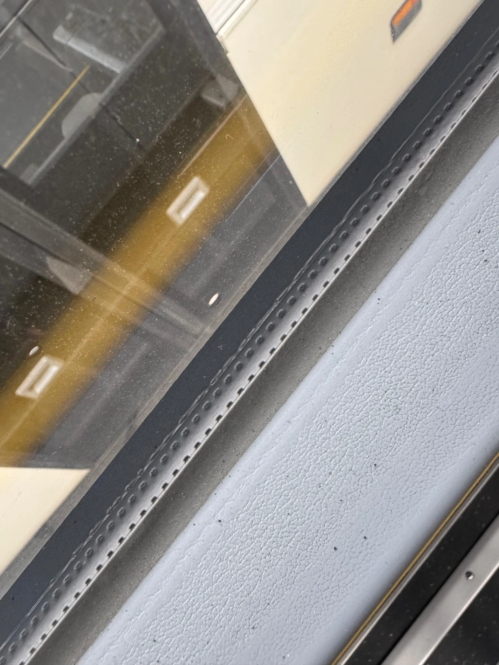 Mercedes-Benz Intouro   59  + 24 | Mobile.bg   9