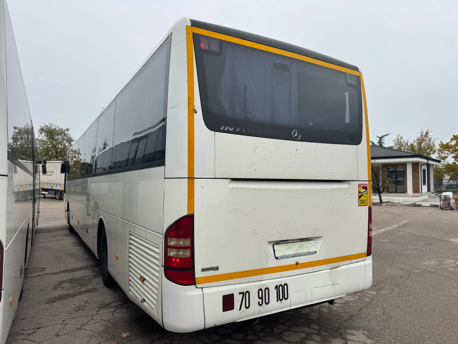 Mercedes-Benz Intouro   59  + 24 | Mobile.bg   3