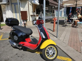     Vespa Primavera Mickey Mouse Limited edition 