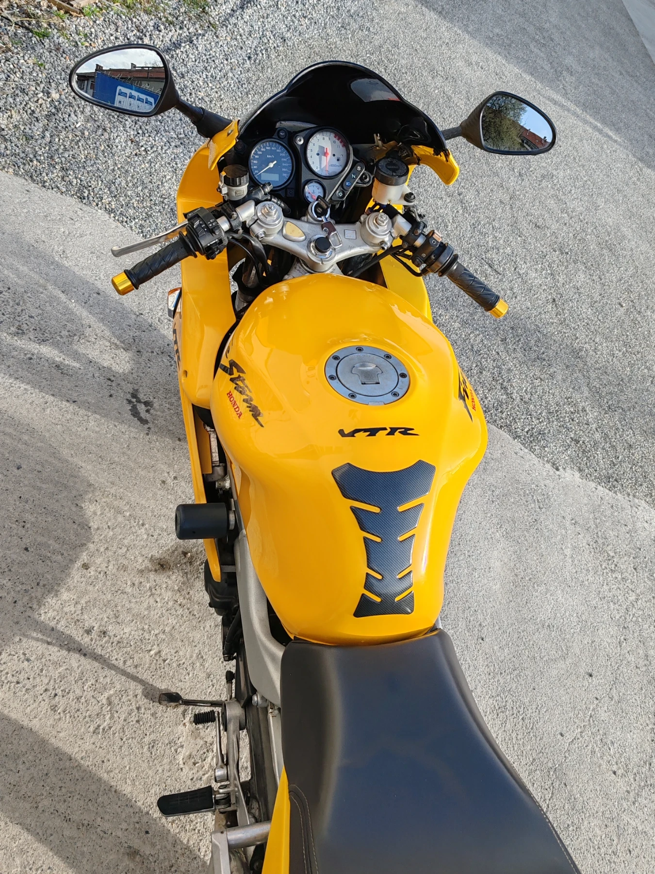 Honda Vtr  - изображение 8