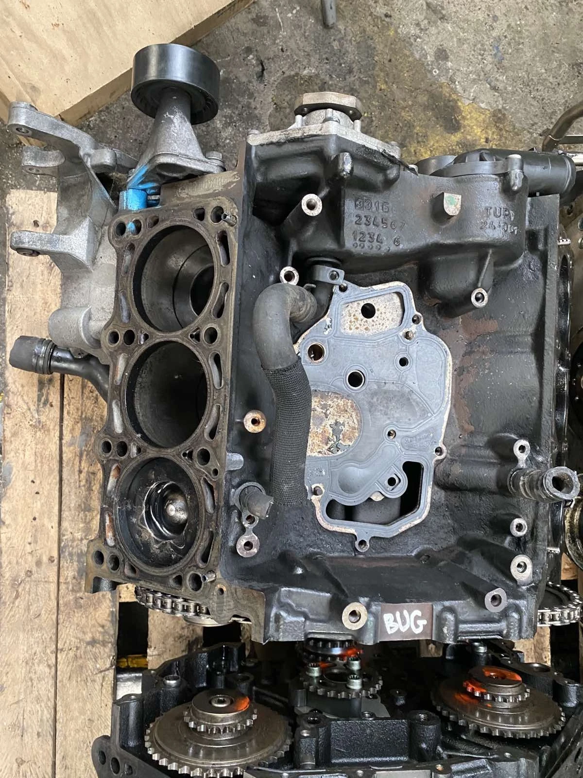   Audi Q7 3.0tdi 233cv - BUG | Mobile.bg   2