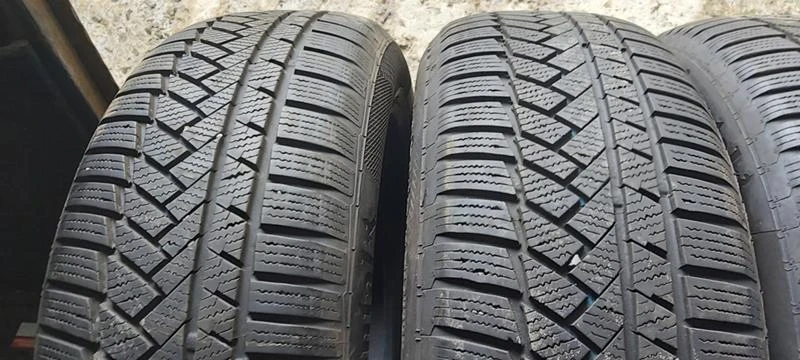 Гуми Зимни 265/60R18, снимка 2 - Гуми и джанти - 34684377