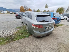 Toyota Avensis 2.2 D4D, снимка 3
