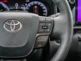 Toyota Camry XSE HYBRID * ЧЕРЕН САЛОН * 360 КАМ * 14К КМ * , снимка 12