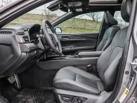 Toyota Camry XSE HYBRID * ЧЕРЕН САЛОН * 360 КАМ * 14К КМ *  - 34650 € / 67769.51 лв. - 68796938 6