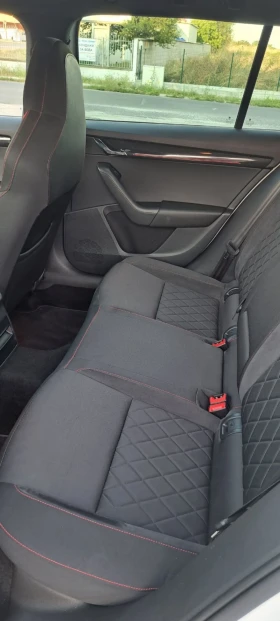 Skoda Octavia VRS 2.0 TDI 184k.c 4x4 DSG DIGITAL | Mobile.bg � ����� ������ 14