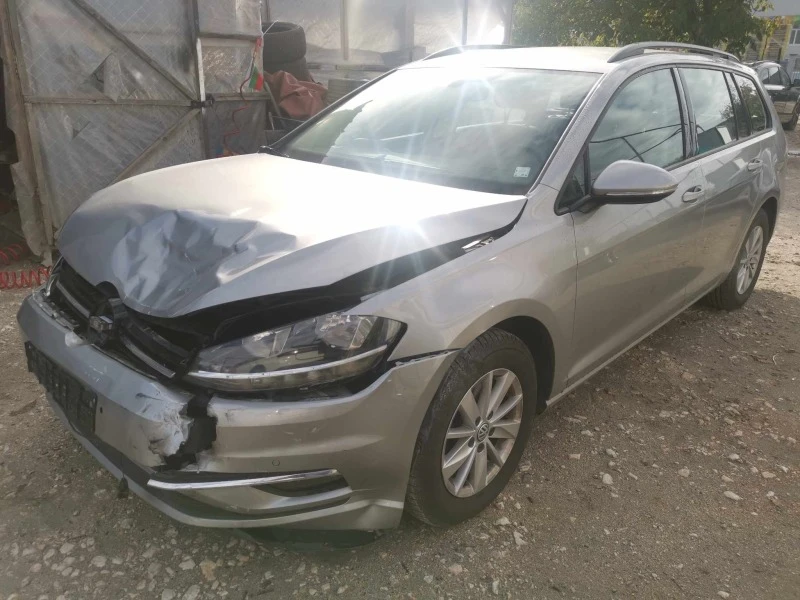 VW Golf 7 1.6tdi, снимка 1 - Автомобили и джипове - 43019072