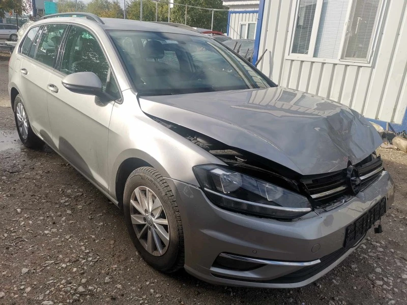 VW Golf 7 1.6tdi, снимка 2 - Автомобили и джипове - 43019072