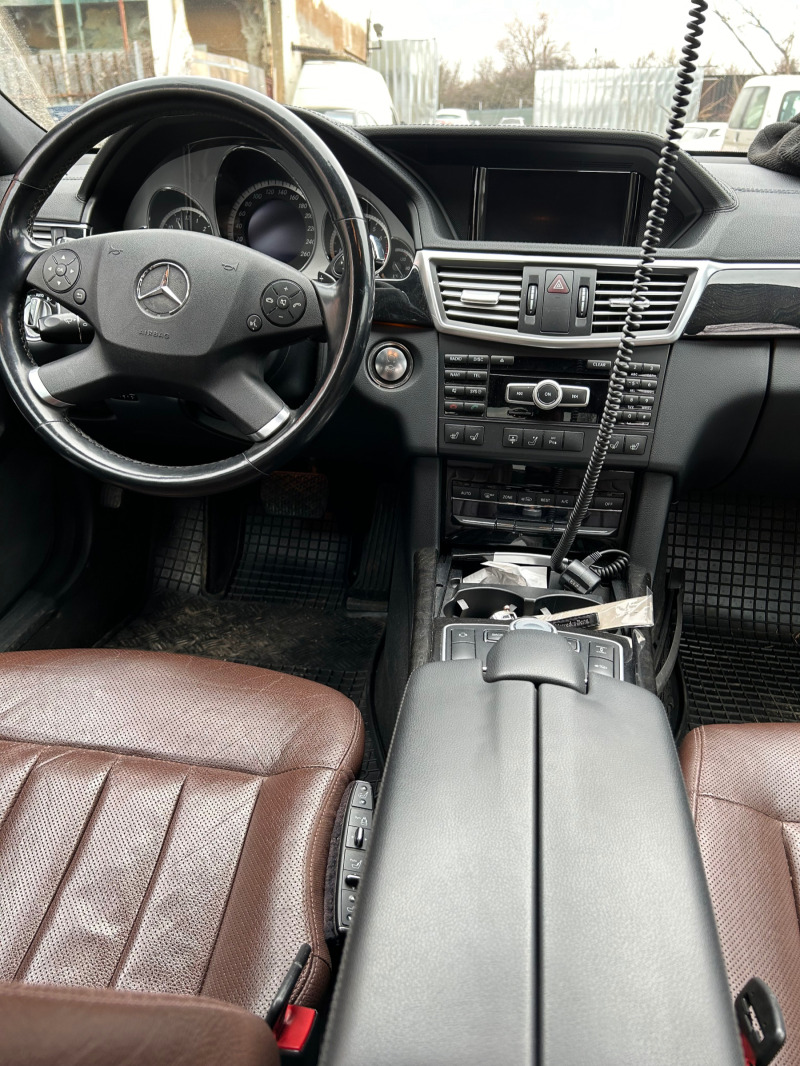 Mercedes-Benz E 500 V8 BITURBO 4MATIC AMG packet, снимка 7 - Автомобили и джипове - 44551550