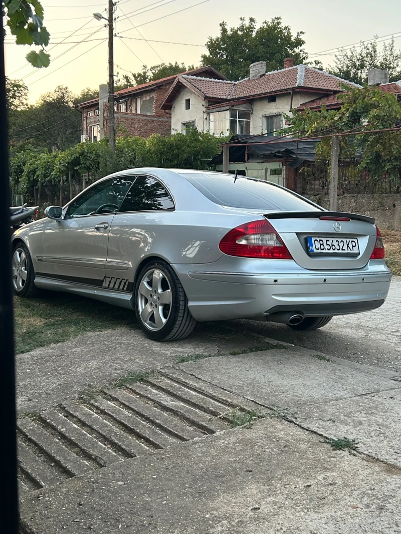 Mercedes-Benz CLK 320 GAS, снимка 5 - Автомобили и джипове - 47738290