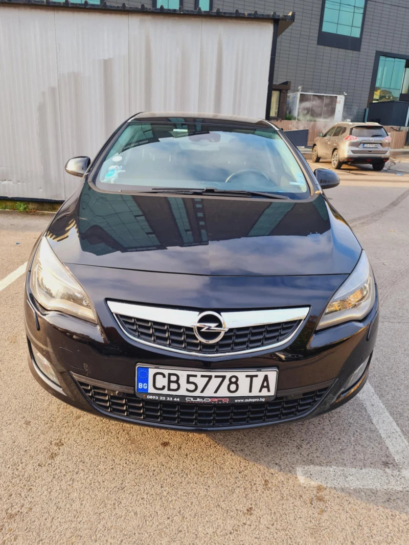 Opel Astra 1.7 CDTI 125 к.с, снимка 9 - Автомобили и джипове - 49008141