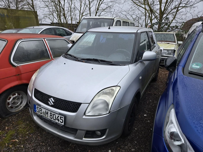 Suzuki Swift, снимка 1 - Автомобили и джипове - 49610410