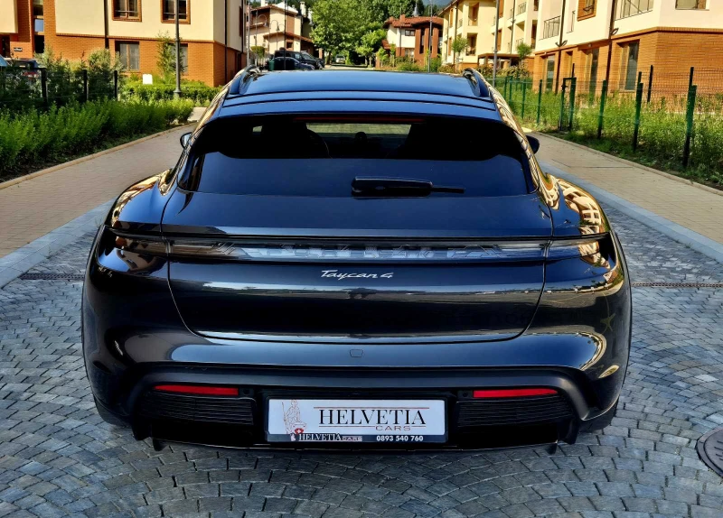 Porsche Taycan 4* CROSS TURISMO* PANO* BOSE* 360CAM* , снимка 4 - Автомобили и джипове - 50660185