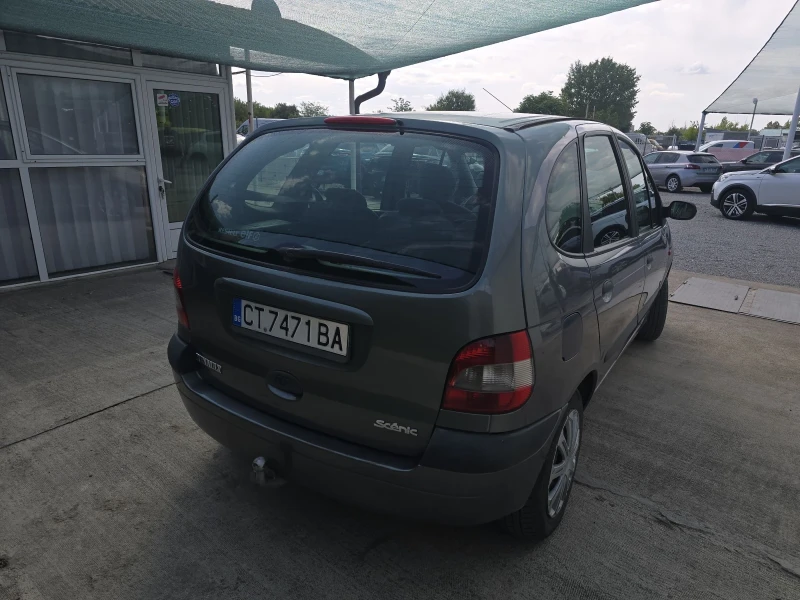 Renault Scenic 1.6  107кс, снимка 5 - Автомобили и джипове - 51364223