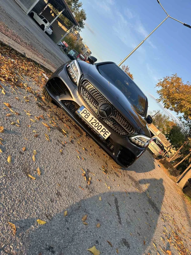 Mercedes-Benz C 300 Facelift, снимка 3 - Автомобили и джипове - 52598131