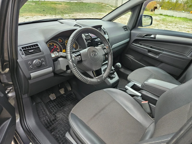 Opel Zafira 1.7CDTI  УНИКАТ!!!, снимка 6 - Автомобили и джипове - 52310047