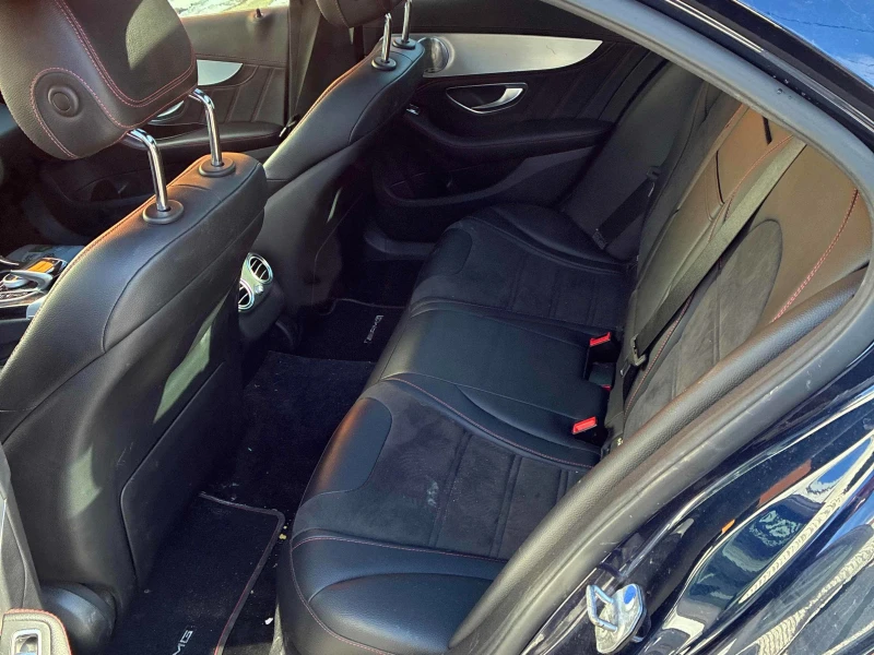 Mercedes-Benz C 450 AMG * * CARFAX * * АВТО КРЕДИТ * * , снимка 14 - Автомобили и джипове - 52698350