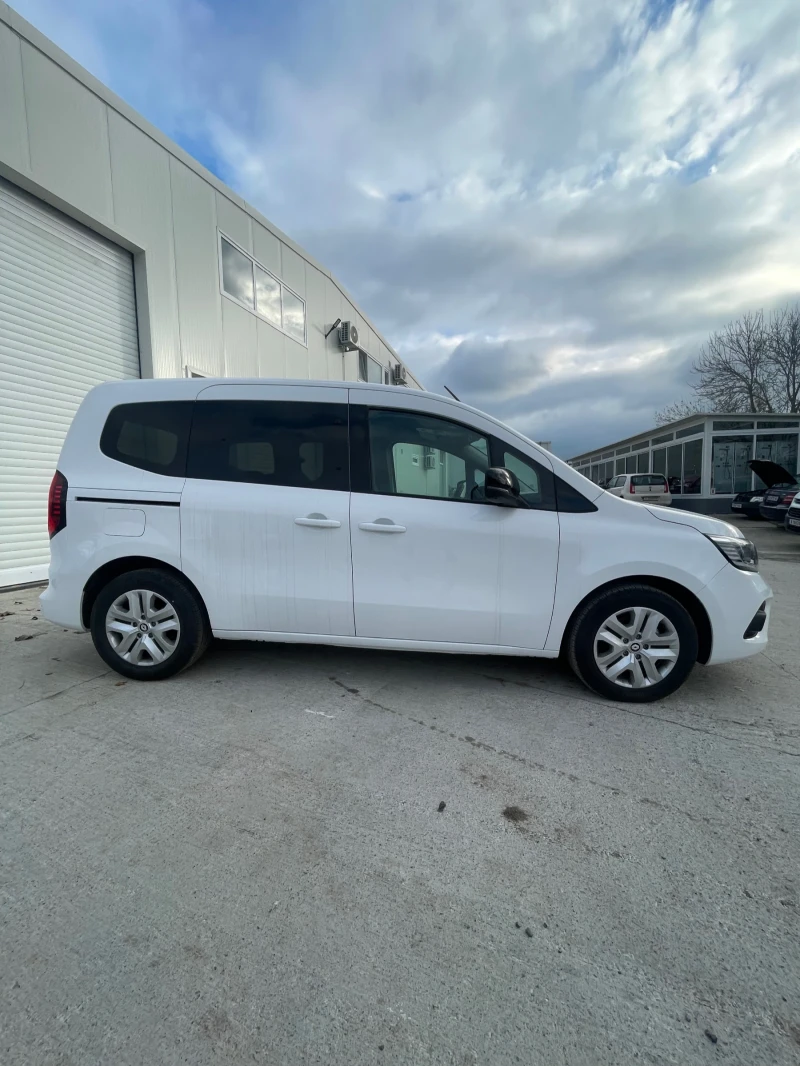 Renault Kangoo 1.5dci-95к.с., снимка 7 - Автомобили и джипове - 52736841