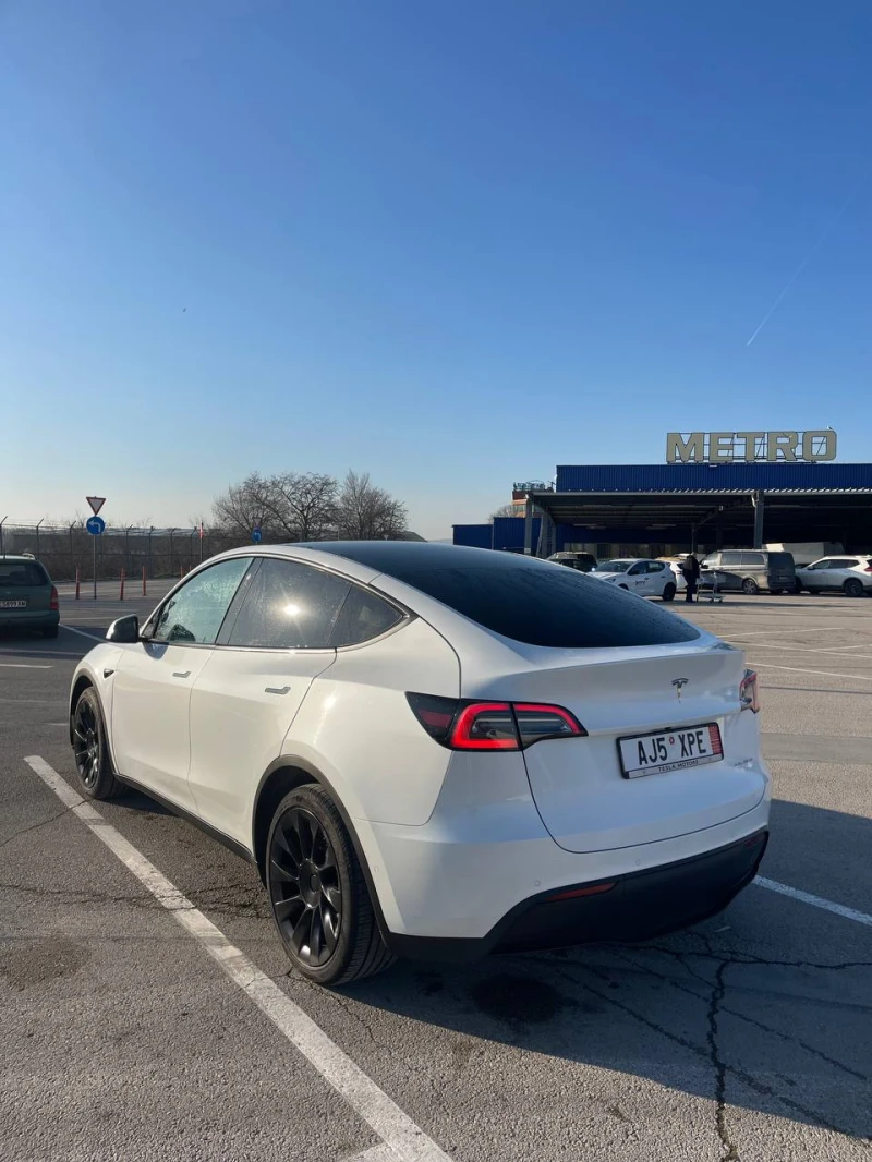 Tesla Model Y, снимка 9 - Автомобили и джипове - 53329661