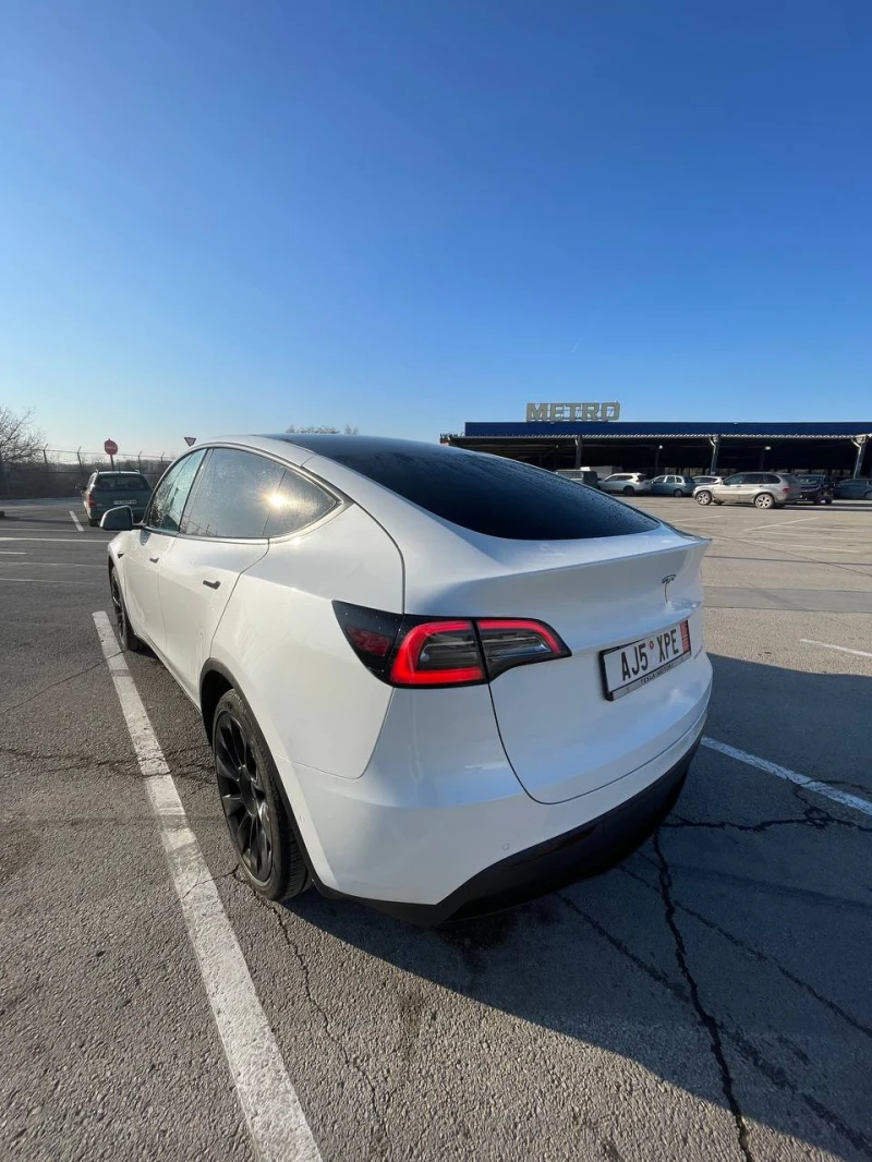 Tesla Model Y, снимка 8 - Автомобили и джипове - 53329661