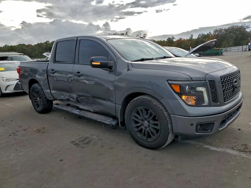 Nissan Teana 5.6L 8 Rear-wheel drive, снимка 6 - Автомобили и джипове - 52904761