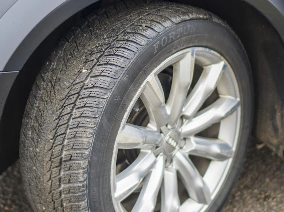 Audi A4 3.0 TDI, снимка 14 - Автомобили и джипове - 53224223