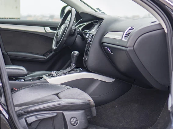 Audi A4 3.0 TDI - изображение 9