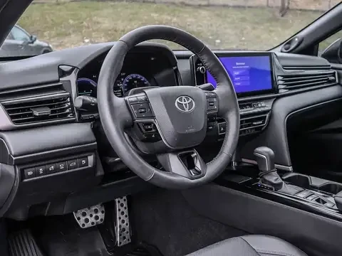 Toyota Camry XSE HYBRID * ЧЕРЕН САЛОН * 360 КАМ * 14К КМ * , снимка 7 - Автомобили и джипове - 55284423