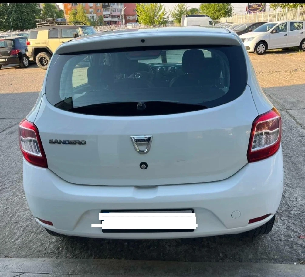 Dacia Sandero 1.2 - изображение 2