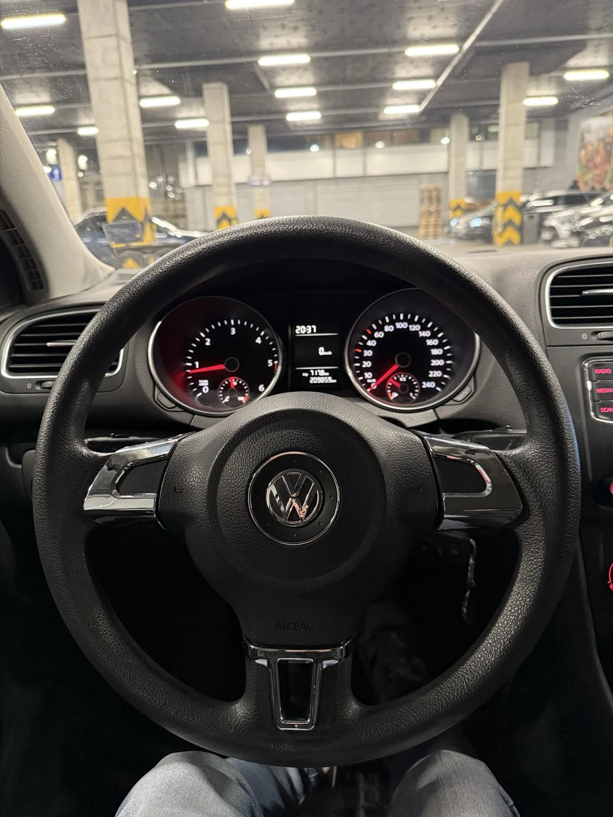 VW Golf  - изображение 10