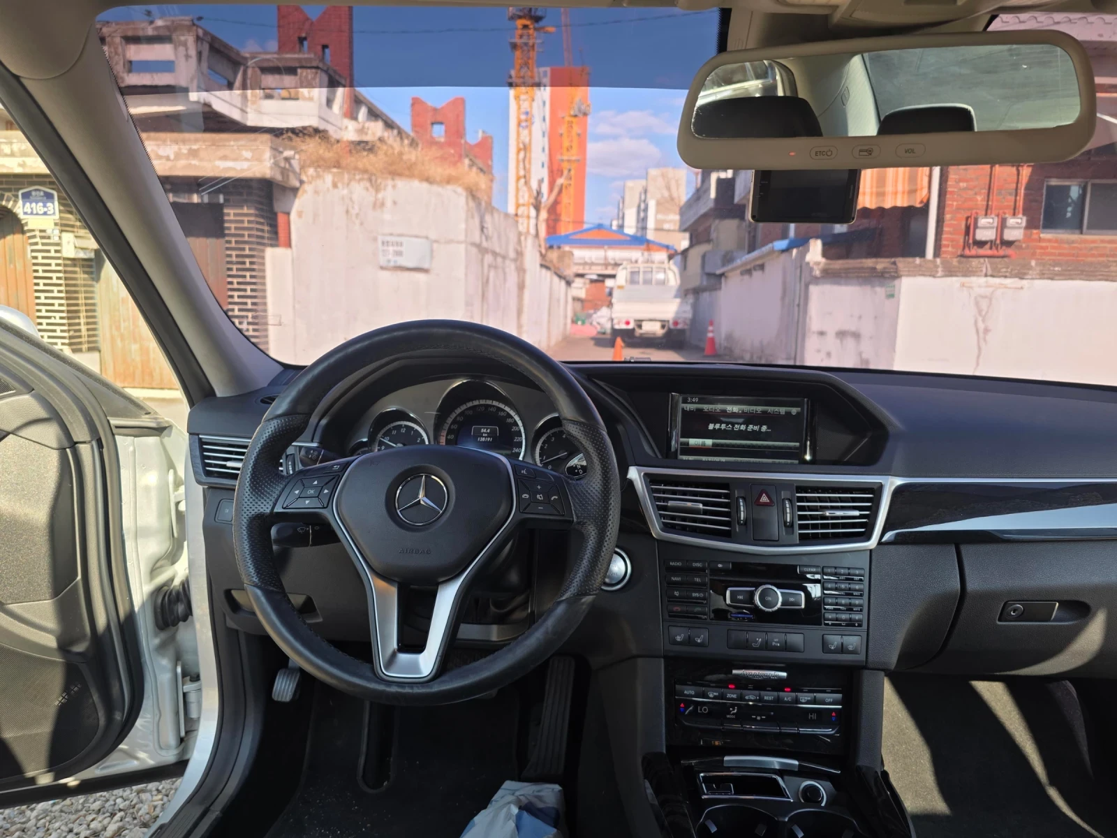 Mercedes-Benz E 350, снимка 10 - Автомобили и джипове - 54059008