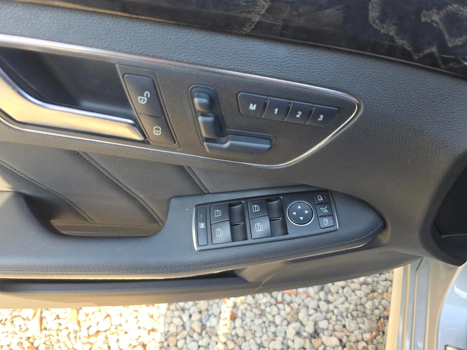 Mercedes-Benz E 350, снимка 17 - Автомобили и джипове - 54059008