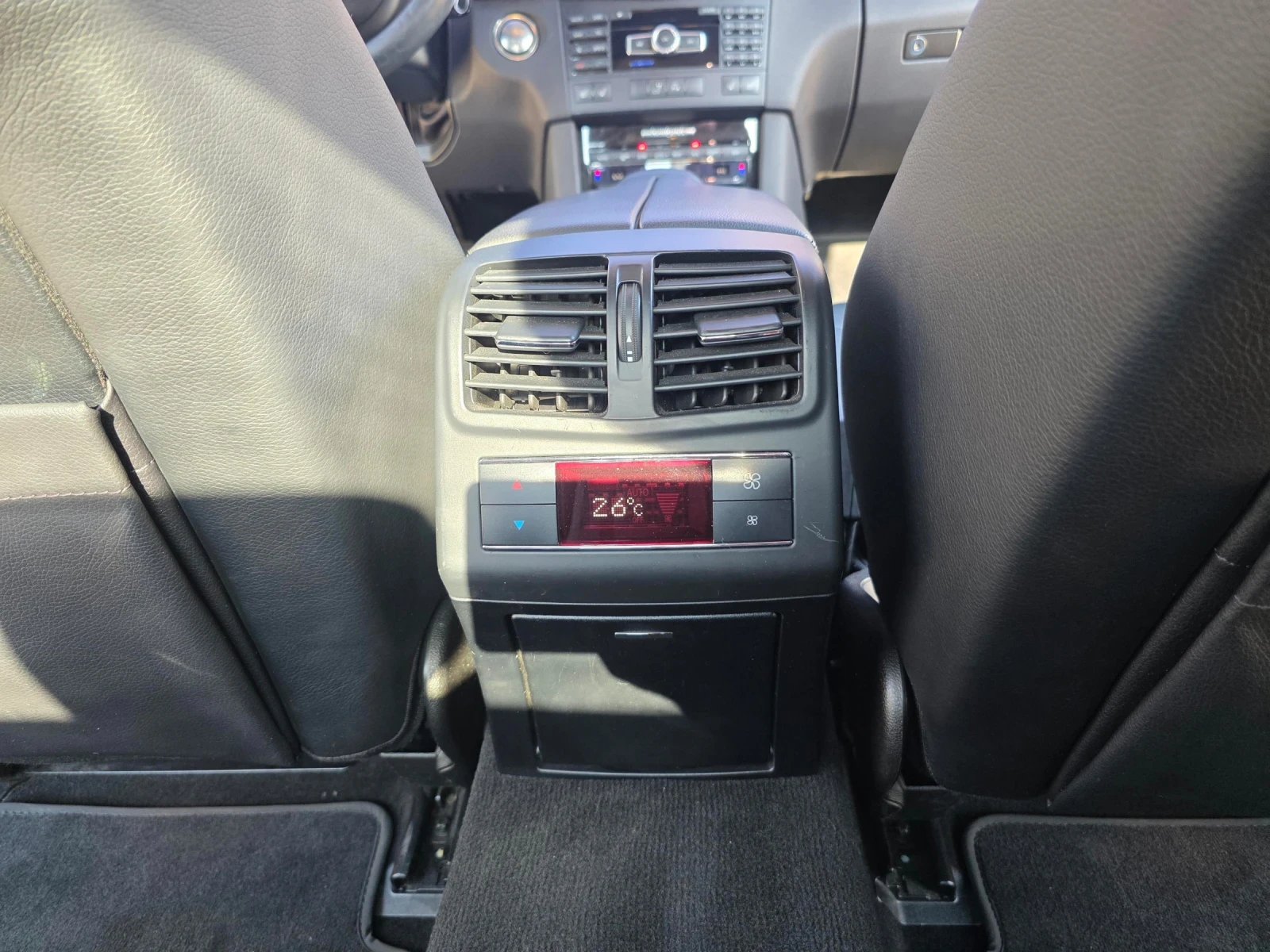 Mercedes-Benz E 350, снимка 8 - Автомобили и джипове - 54059008