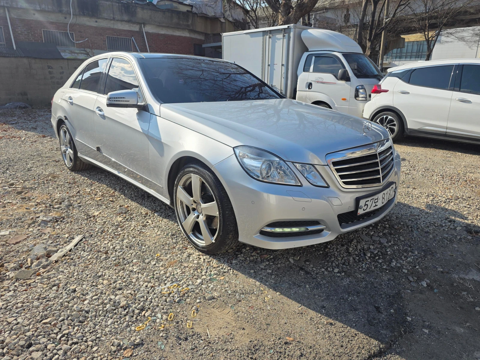 Mercedes-Benz E 350, снимка 5 - Автомобили и джипове - 54059008