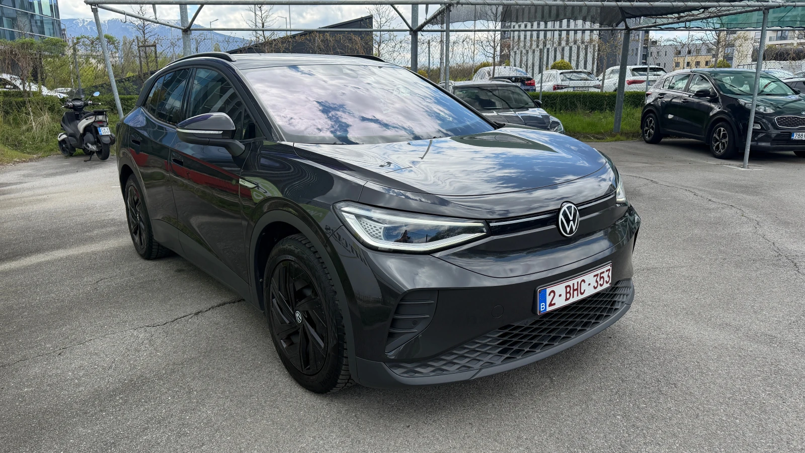 VW ID.4 Pro Performance 77 kWh, снимка 3 - Автомобили и джипове - 54305820