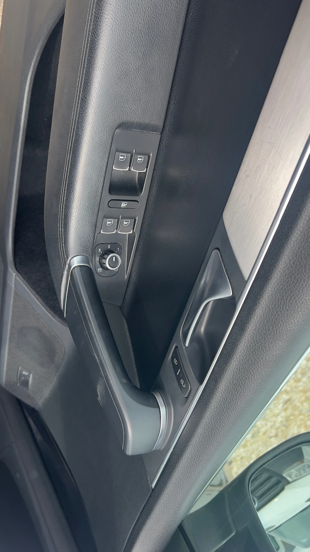 VW Passat 2.0 TDI , снимка 13 - Автомобили и джипове - 54559481