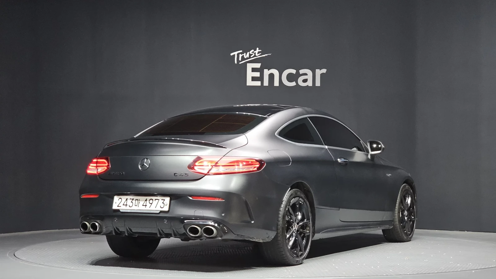 Mercedes-Benz C 43 AMG 3.0 V6 Biturbo AMG / CARFAX, снимка 4 - Автомобили и джипове - 54764143