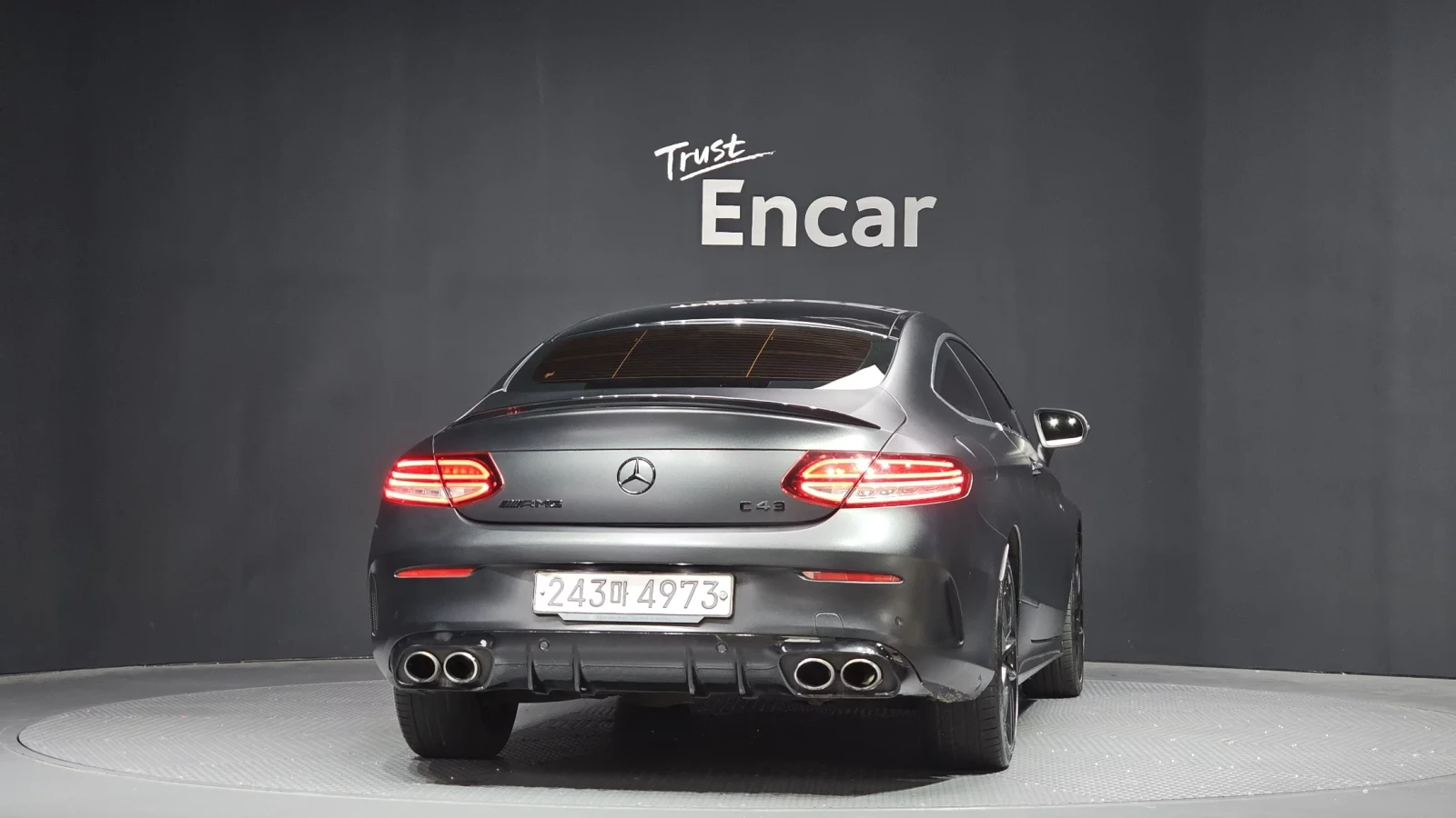 Mercedes-Benz C 43 AMG 3.0 V6 Biturbo AMG / CARFAX, снимка 2 - Автомобили и джипове - 54764143