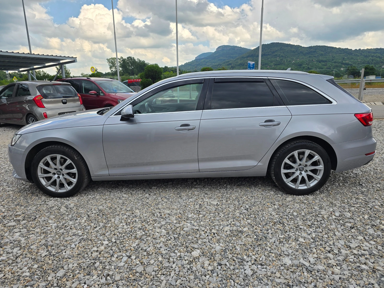 Audi A4 2.0 TDI 150кс ! ! , снимка 2 - Автомобили и джипове - 54862387