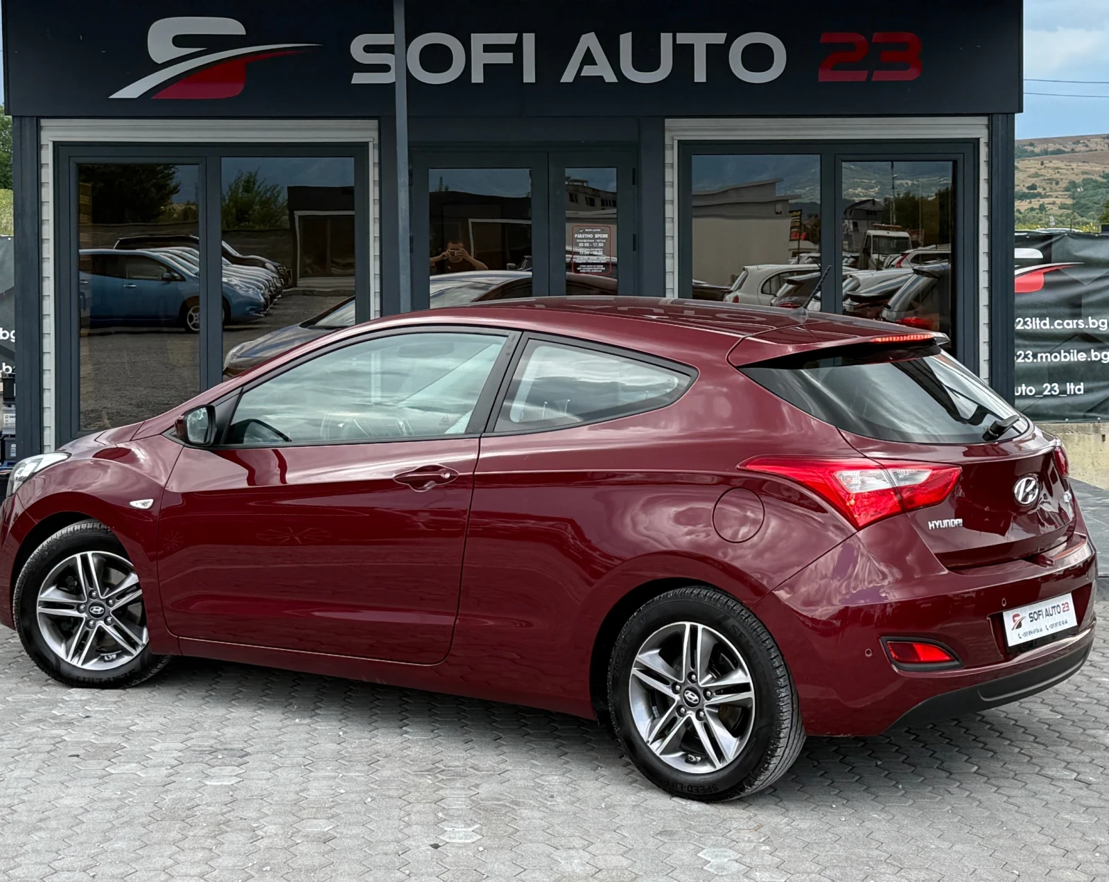Hyundai I30 1.6 CRDI. KTEO, COC, 2 KEYS, снимка 4 - Автомобили и джипове - 55317492