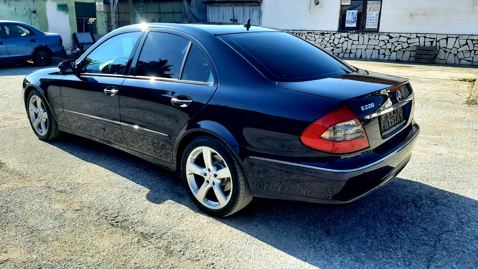 Mercedes-Benz E 220 Cdi Evo Avantgarde , снимка 5 - Автомобили и джипове - 55399664