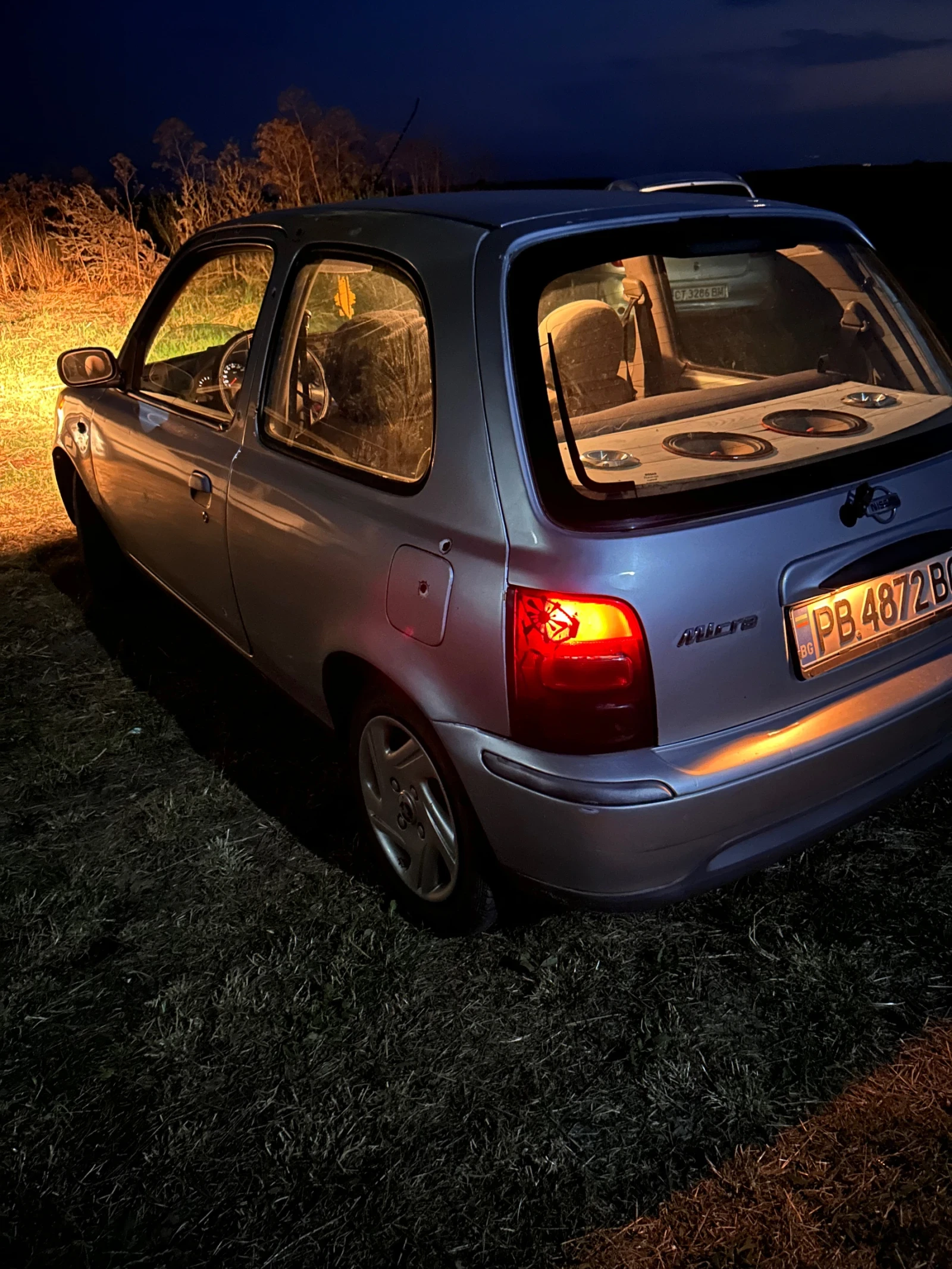 Nissan Micra 1.0, снимка 6 - Автомобили и джипове - 55409494